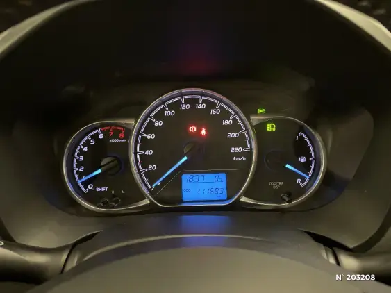 TOYOTA YARIS III - voiture d'occasion - Photo 12