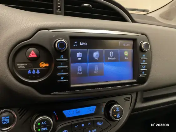 TOYOTA YARIS III - voiture d'occasion - Photo 31