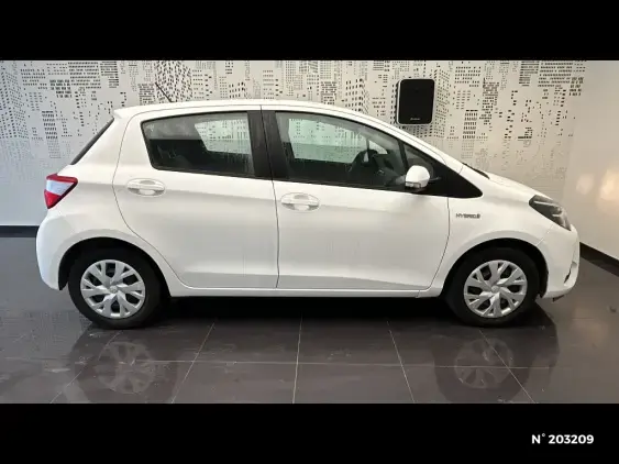 TOYOTA YARIS III - voiture d'occasion - Photo 5