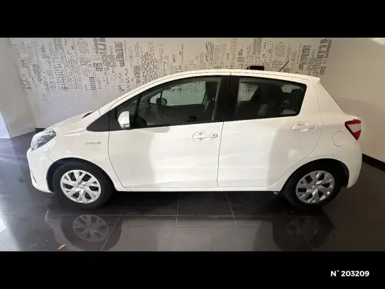 TOYOTA YARIS III - voiture d'occasion - Photo 2