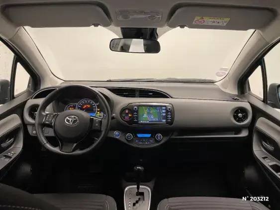 TOYOTA YARIS III - voiture d'occasion - Photo 8
