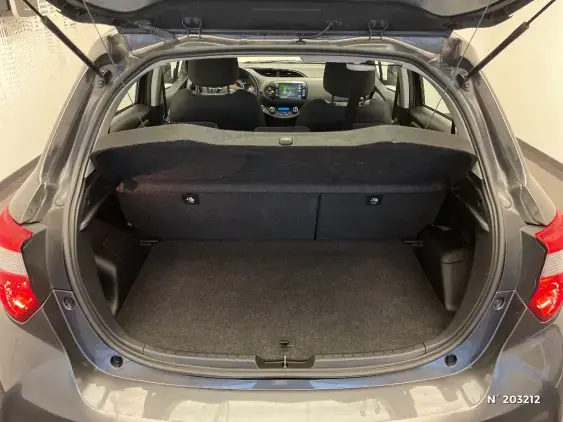 TOYOTA YARIS III - voiture d'occasion - Photo 7