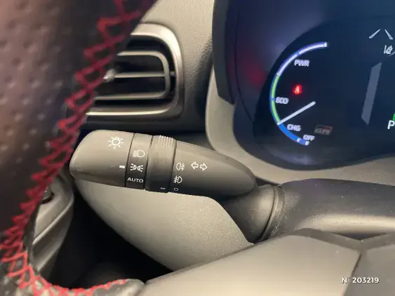 TOYOTA YARIS CROSS I - voiture d'occasion - Photo 29