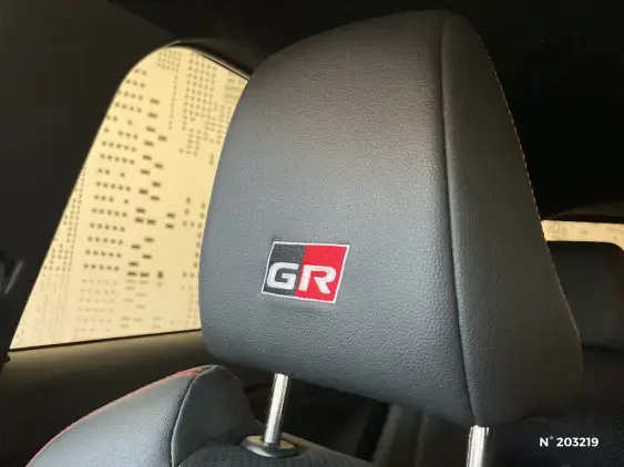 TOYOTA YARIS CROSS I - voiture d'occasion - Photo 34