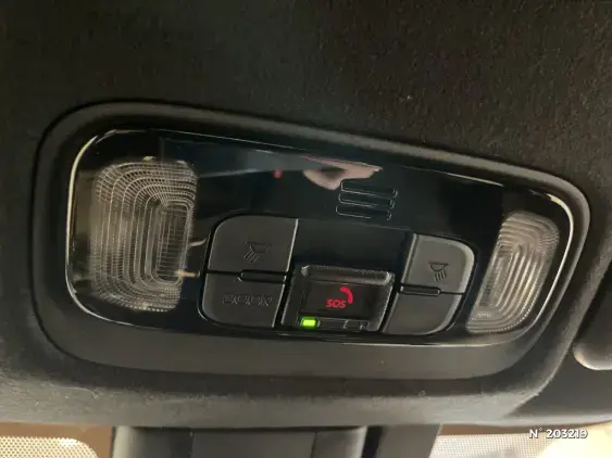 TOYOTA YARIS CROSS I - voiture d'occasion - Photo 35