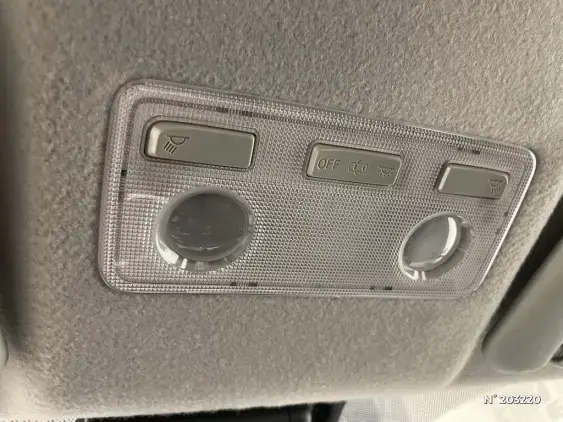 TOYOTA YARIS III - voiture d'occasion - Photo 37