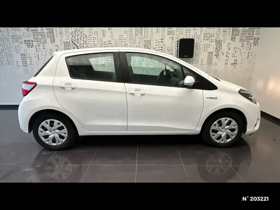 TOYOTA YARIS III - voiture d'occasion - Photo 5