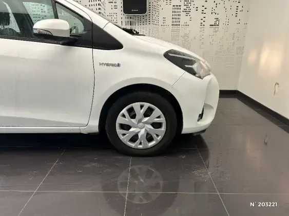 TOYOTA YARIS III - voiture d'occasion - Photo 8