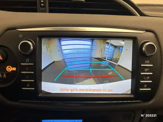 TOYOTA YARIS III - voiture d'occasion - Photo 14