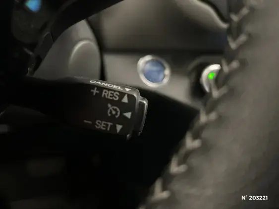 TOYOTA YARIS III - voiture d'occasion - Photo 31