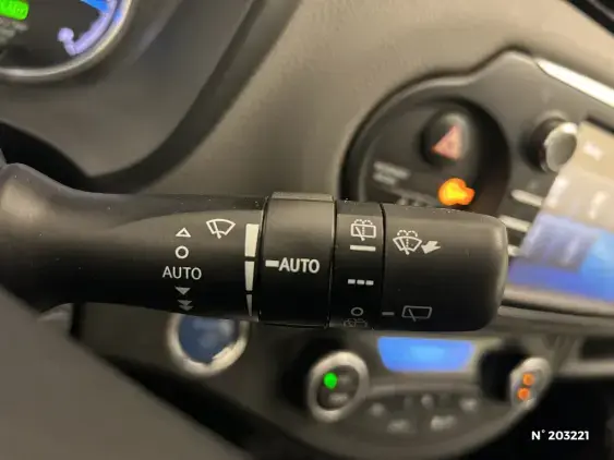 TOYOTA YARIS III - voiture d'occasion - Photo 32