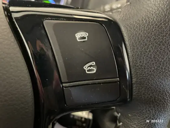 TOYOTA YARIS III - voiture d'occasion - Photo 25