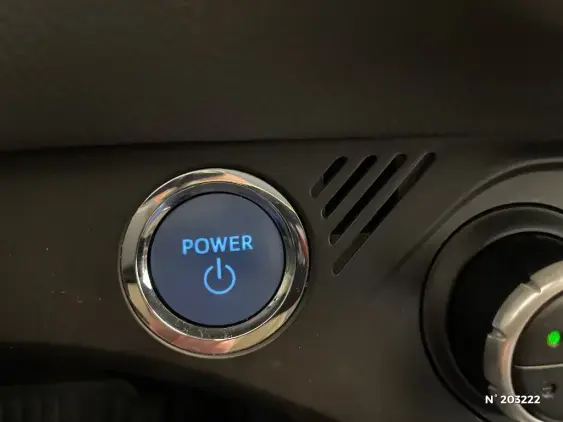 TOYOTA YARIS III - voiture d'occasion - Photo 32