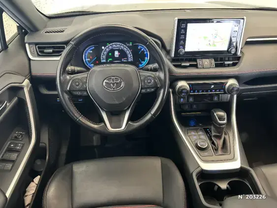 TOYOTA RAV4 V - voiture d'occasion - Photo 9