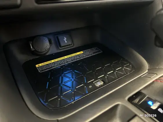 TOYOTA RAV4 V - voiture d'occasion - Photo 27