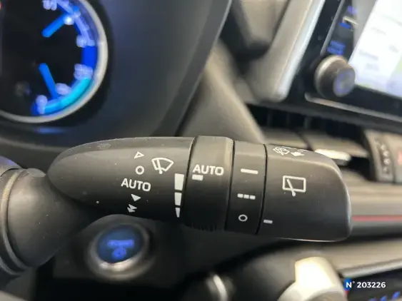 TOYOTA RAV4 V - voiture d'occasion - Photo 30