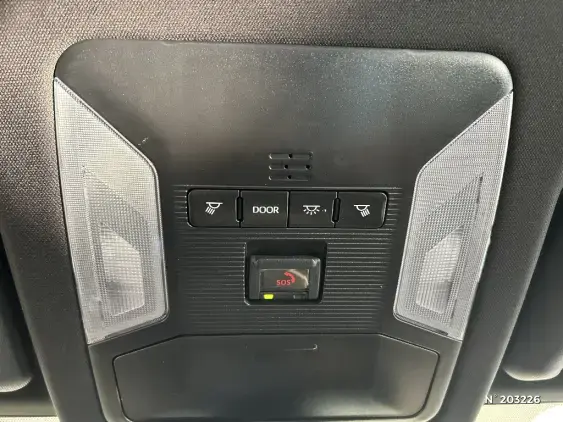 TOYOTA RAV4 V - voiture d'occasion - Photo 35