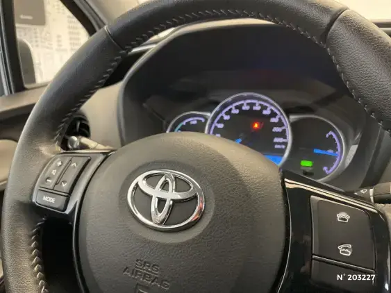 TOYOTA YARIS III - voiture d'occasion - Photo 30