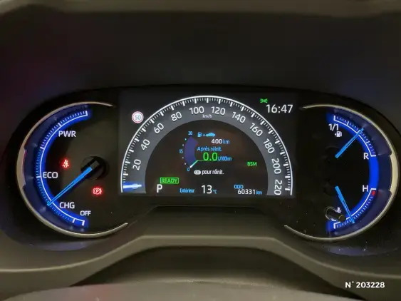 TOYOTA RAV4 V - voiture d'occasion - Photo 12