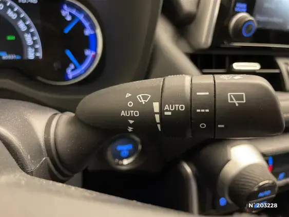 TOYOTA RAV4 V - voiture d'occasion - Photo 27