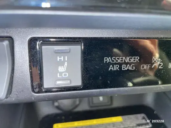 TOYOTA RAV4 V - voiture d'occasion - Photo 31