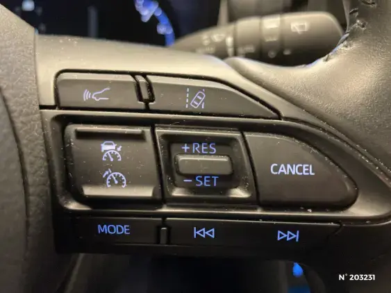 TOYOTA YARIS CROSS I - voiture d'occasion - Photo 28