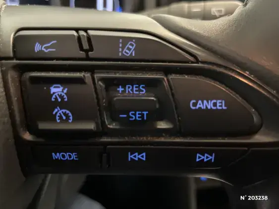 TOYOTA YARIS CROSS I - voiture d'occasion - Photo 26