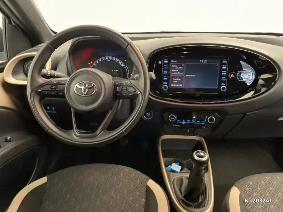 TOYOTA AYGO X - voiture d'occasion - Photo 9