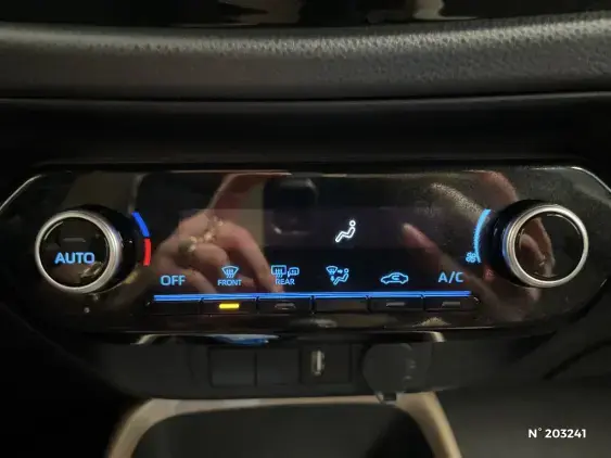 TOYOTA AYGO X - voiture d'occasion - Photo 15