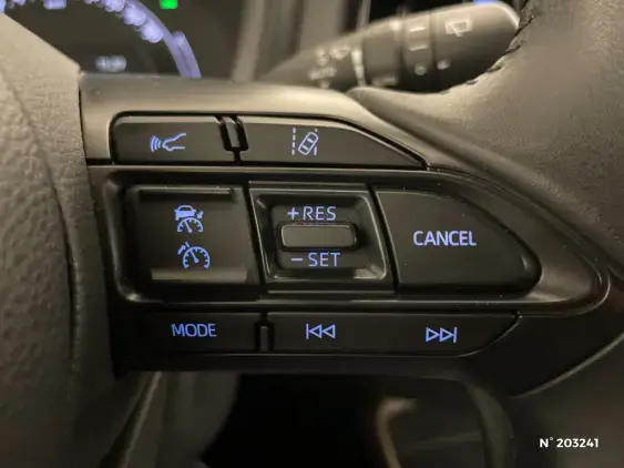 TOYOTA AYGO X - voiture d'occasion - Photo 25