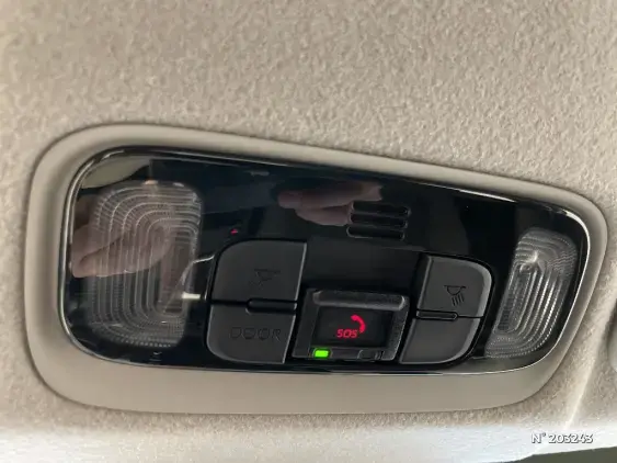 TOYOTA YARIS IV - voiture d'occasion - Photo 34