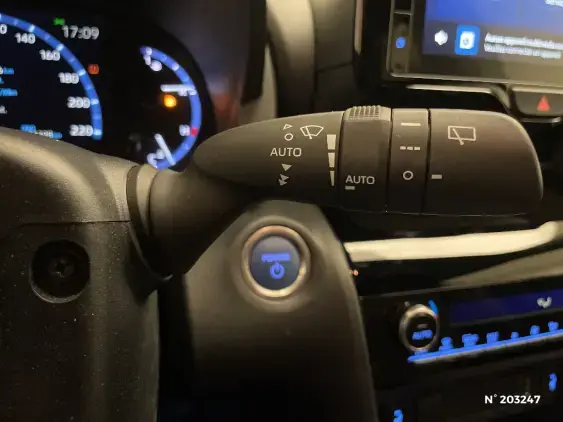 TOYOTA YARIS CROSS I - voiture d'occasion - Photo 34