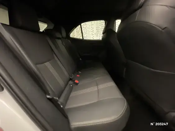 TOYOTA YARIS CROSS I - voiture d'occasion - Photo 11