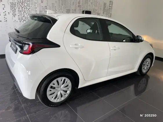 TOYOTA YARIS IV - voiture d'occasion - Photo 4