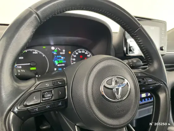 TOYOTA YARIS IV - voiture d'occasion - Photo 38