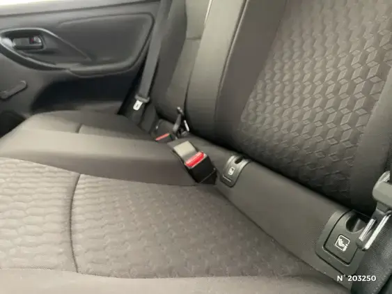 TOYOTA YARIS IV - voiture d'occasion - Photo 44