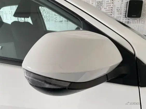 TOYOTA YARIS IV - voiture d'occasion - Photo 28