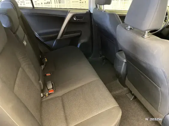 TOYOTA RAV4 IV - voiture d'occasion - Photo 10