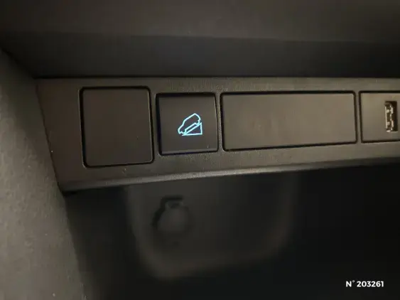 TOYOTA YARIS CROSS I - voiture d'occasion - Photo 26