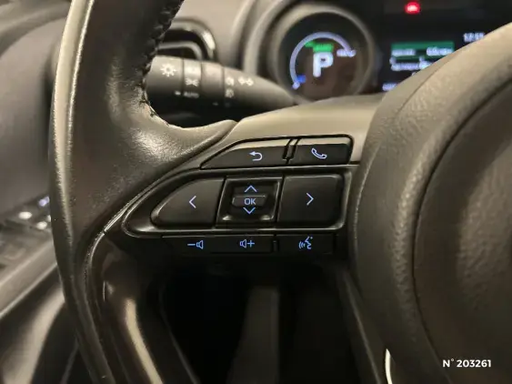 TOYOTA YARIS CROSS I - voiture d'occasion - Photo 30