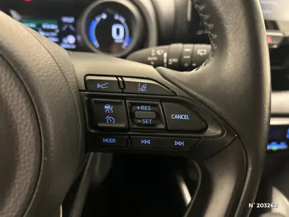 TOYOTA YARIS IV - voiture d'occasion - Photo 27