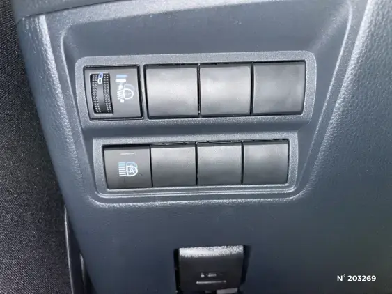 TOYOTA YARIS IV - voiture d'occasion - Photo 29