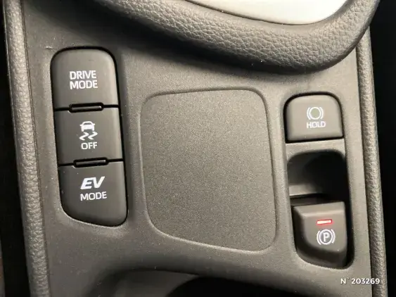 TOYOTA YARIS IV - voiture d'occasion - Photo 31