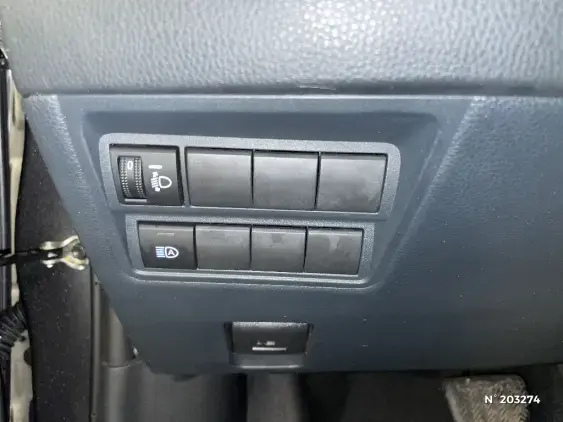 TOYOTA YARIS IV - voiture d'occasion - Photo 15