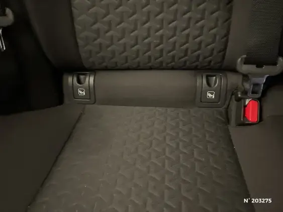 TOYOTA YARIS CROSS I - voiture d'occasion - Photo 38