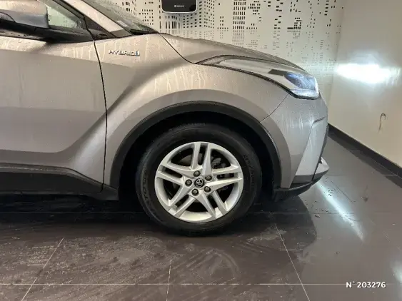 TOYOTA C-HR - voiture d'occasion - Photo 8