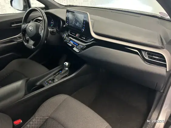 TOYOTA C-HR - voiture d'occasion - Photo 10