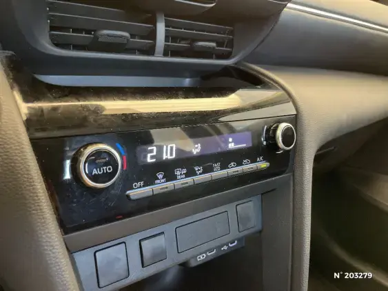 TOYOTA YARIS CROSS I - voiture d'occasion - Photo 25