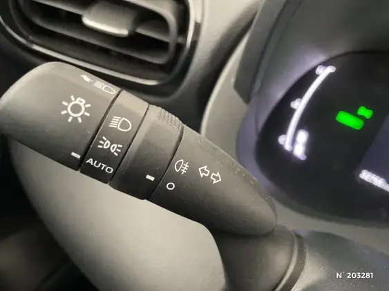 TOYOTA YARIS CROSS I - voiture d'occasion - Photo 39