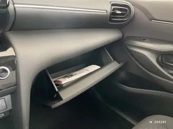 TOYOTA YARIS CROSS I - voiture d'occasion - Photo 41